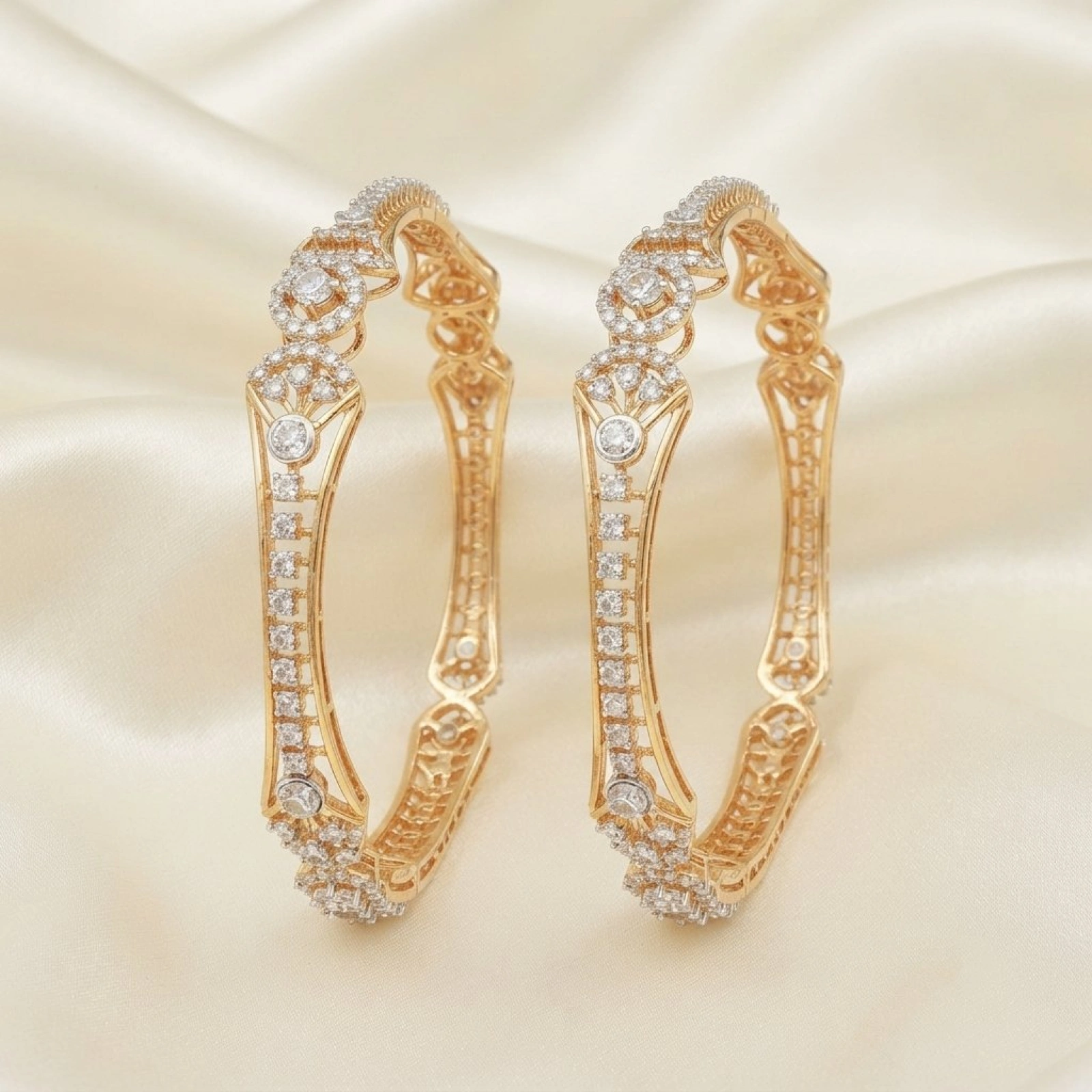 Diamond Motif Gold Bangle Set