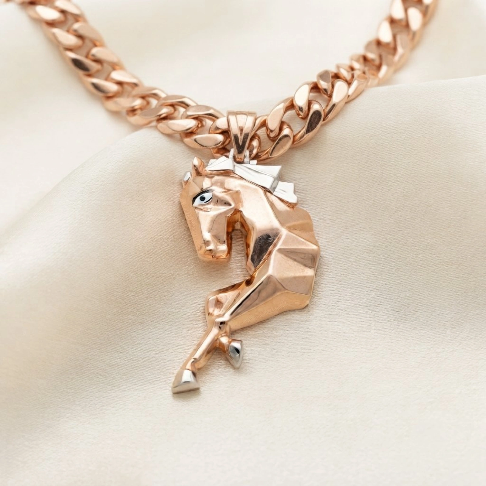 Gold Men’s Horse Pendant
