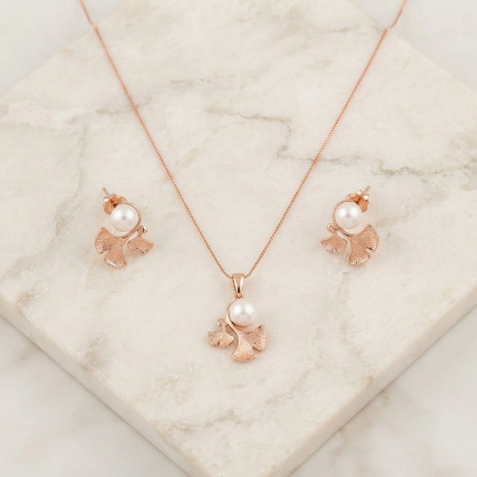 Silver Pearl Floral Half Set