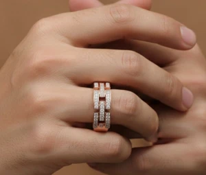 Rose Gold Diamond Link Band Ring Main View