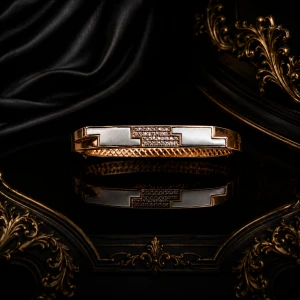 Premium Gold Finish Men’s Kada with Diamond-Style Center Detailing Main View