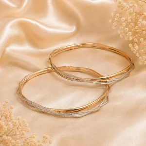 Elegant Gold Designer Women’s Bangle Main View