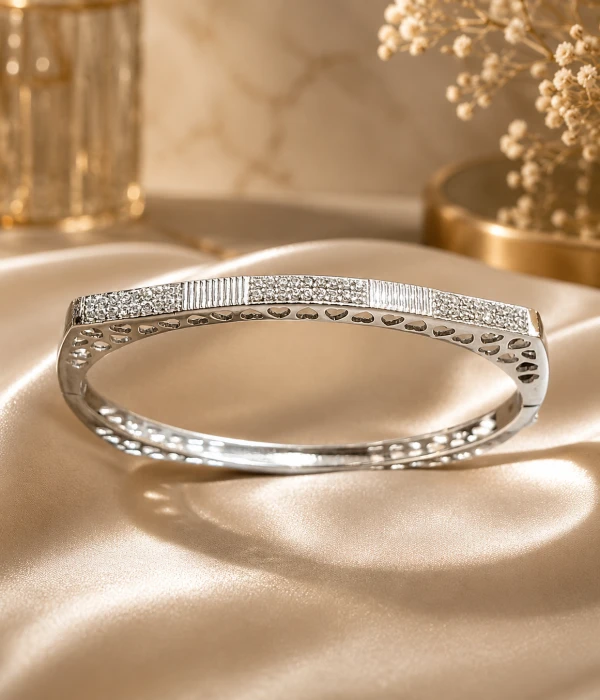 925 Sterling Silver Women’s Diamond-Style Kada