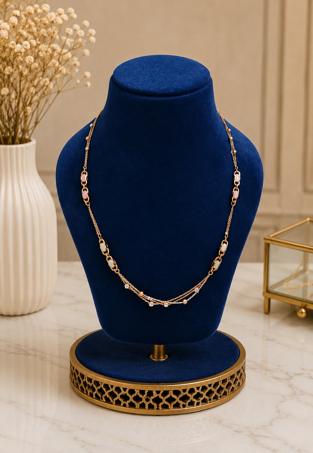 Glimmering Gold Spiga Chain