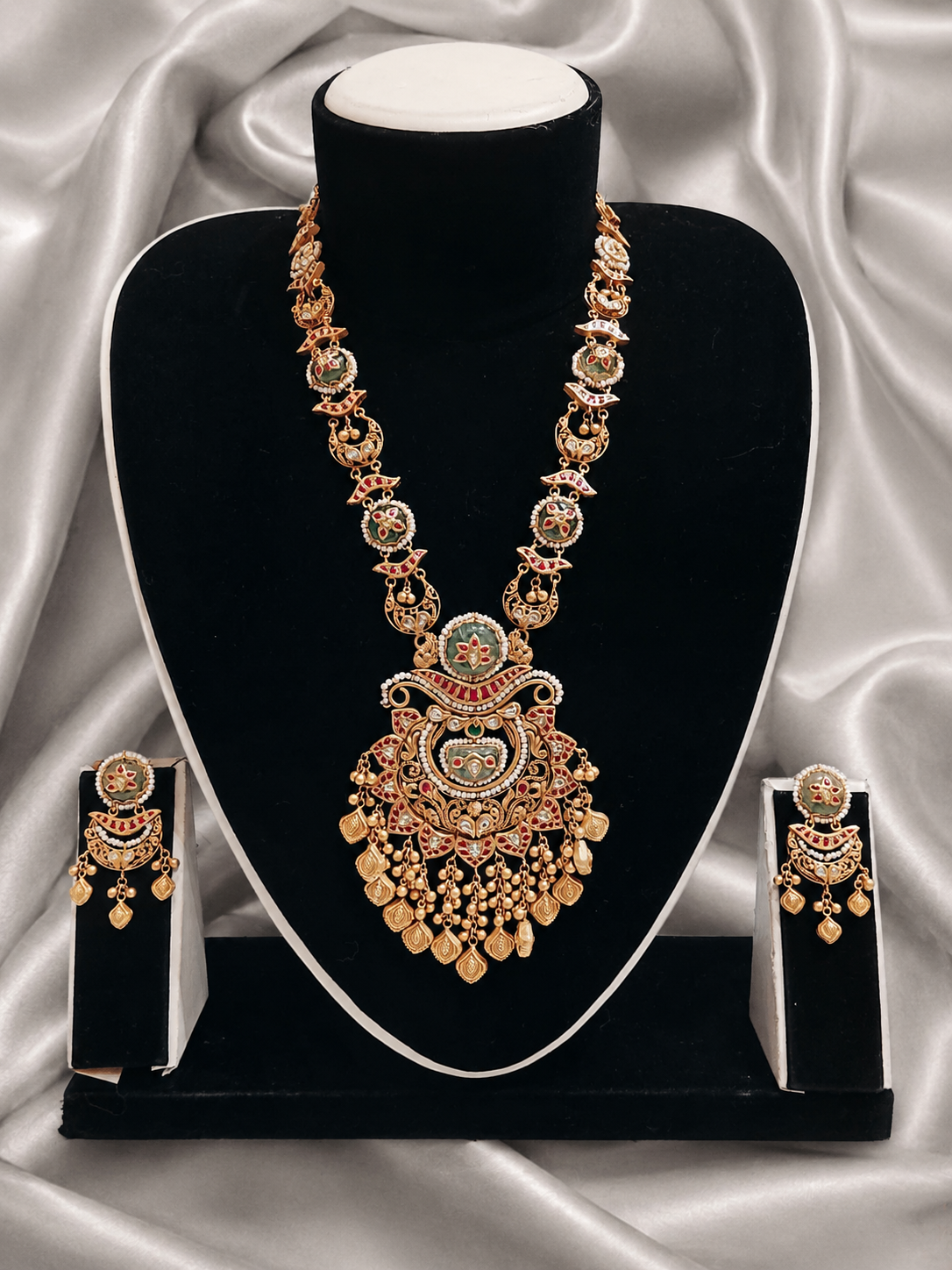 Ethereal Gold Necklace Set